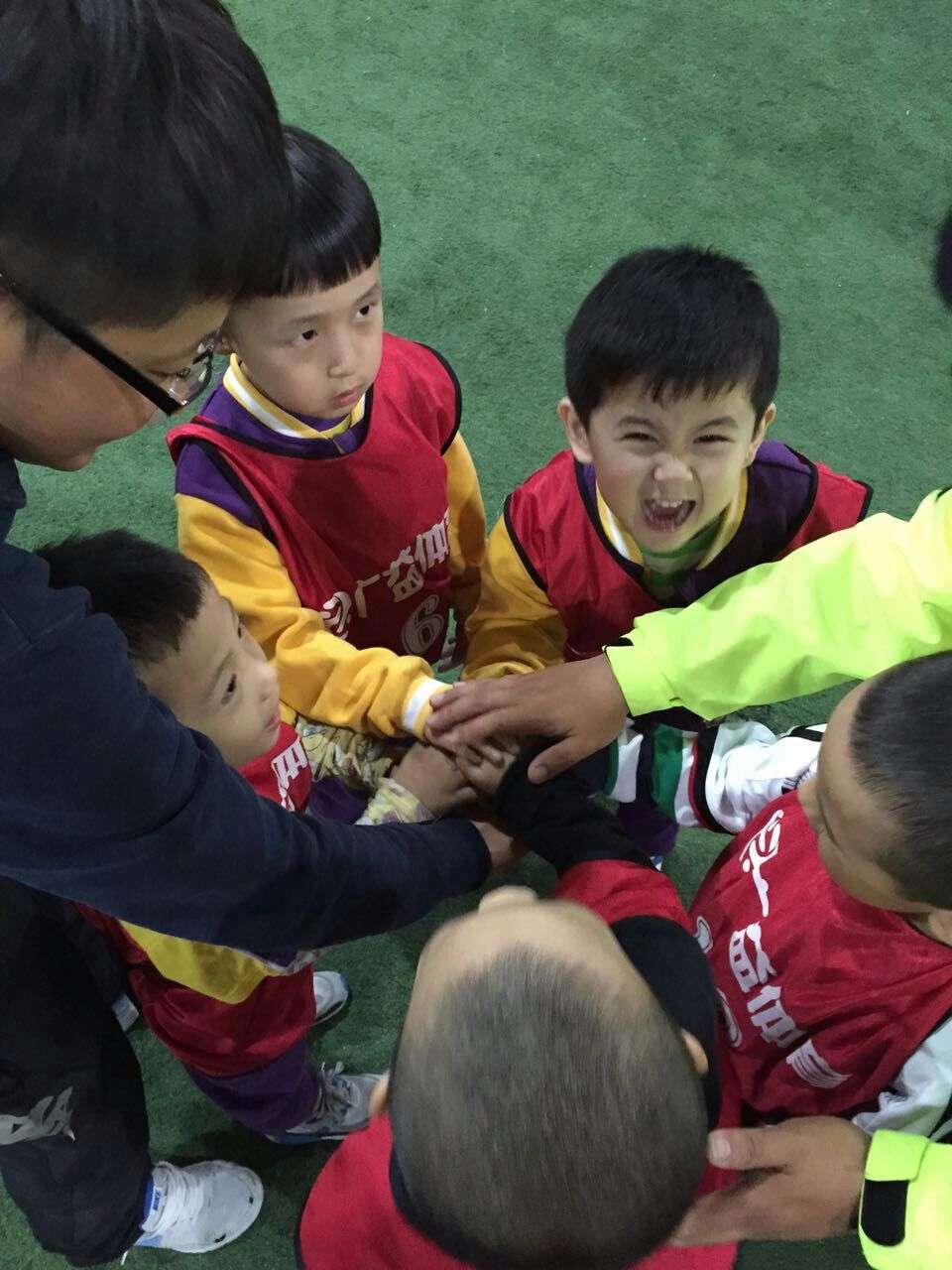 君华足球宝贝 (9)
