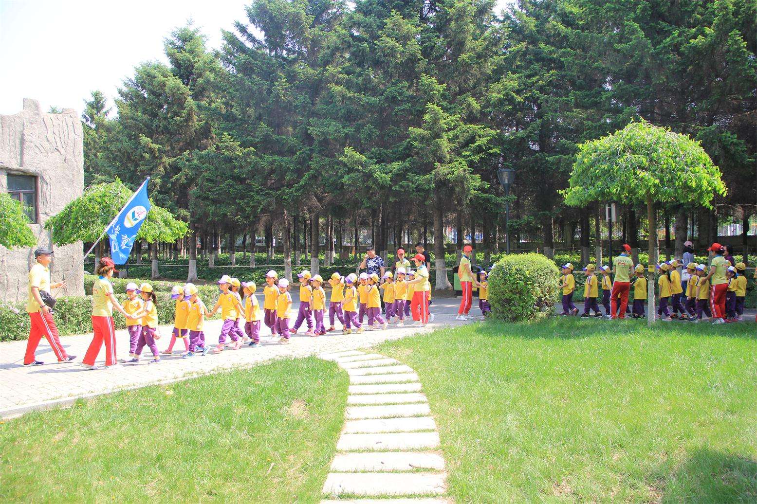 动植物公园游玩