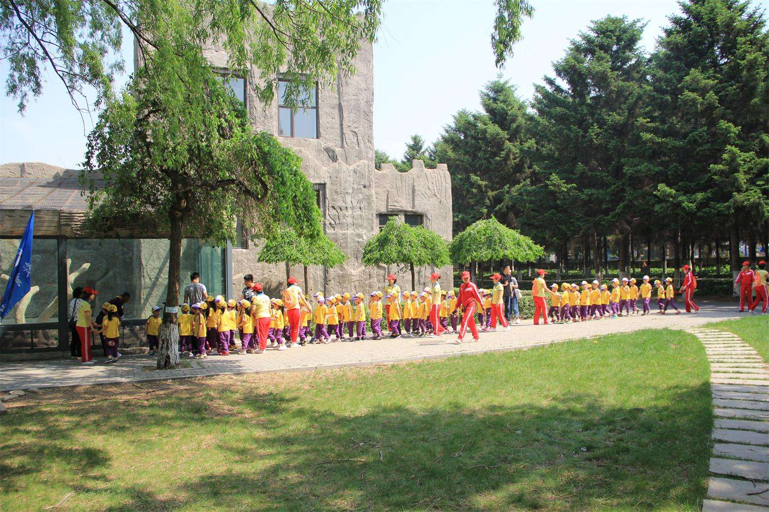 动植物公园游玩