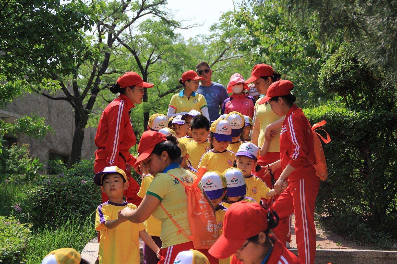 动植物公园游玩