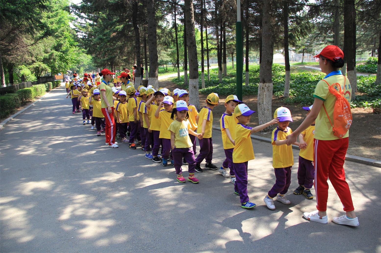 动植物公园游玩